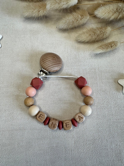 Manoah rouge foncé 🐨