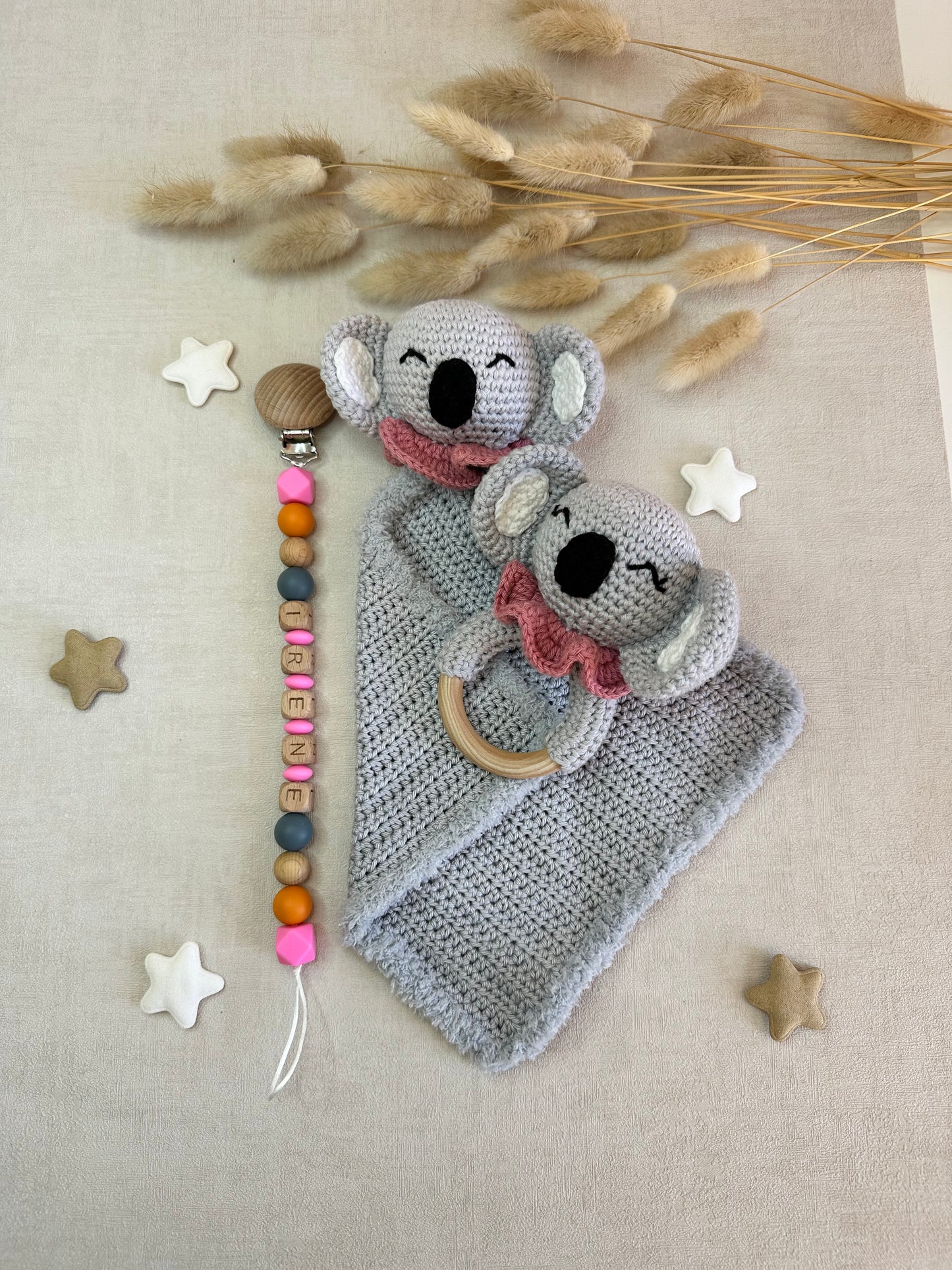 Manoah rose foncé 🐨