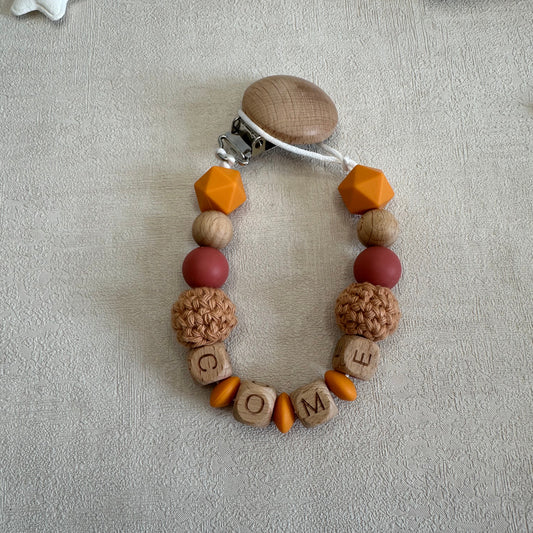 Attache tétine orange & rouge